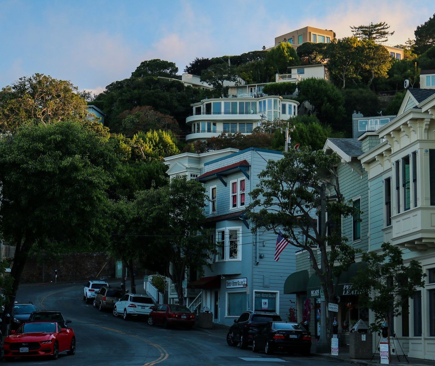 Hillside houses overlooking a Sausalito street